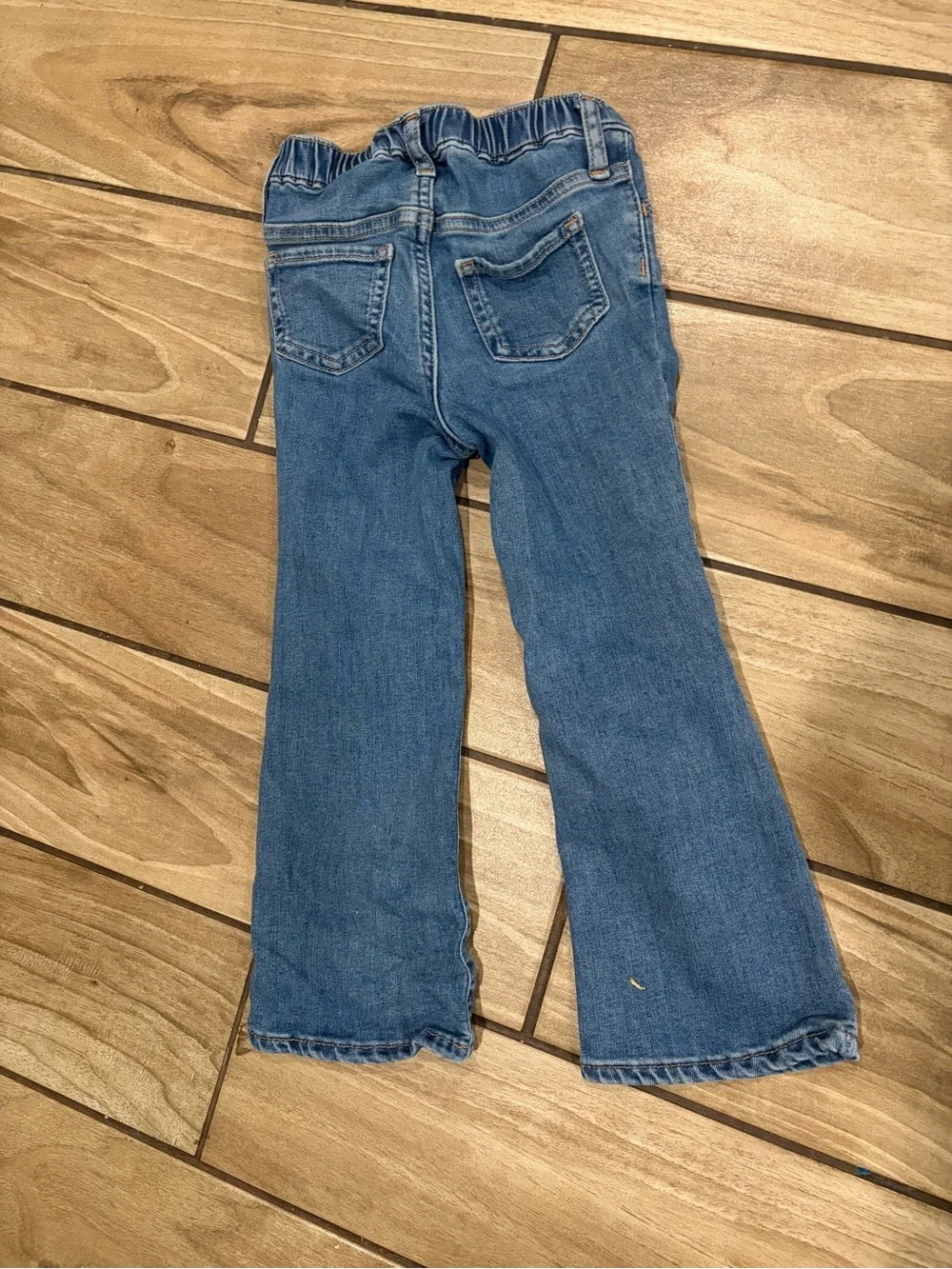 Girls Gap 70s flare blue denim jeans for a 5 year old